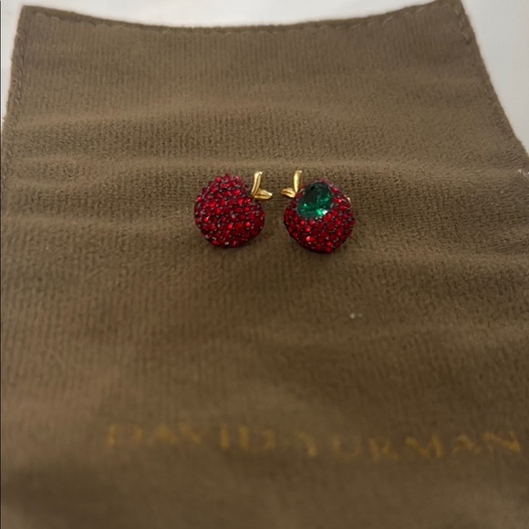 Kate Spade Apple Sutd Earrings 🍎 - Picture 3 of 3